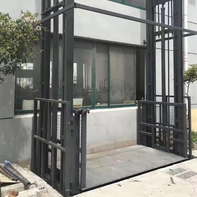 广饶5吨室外升降货梯